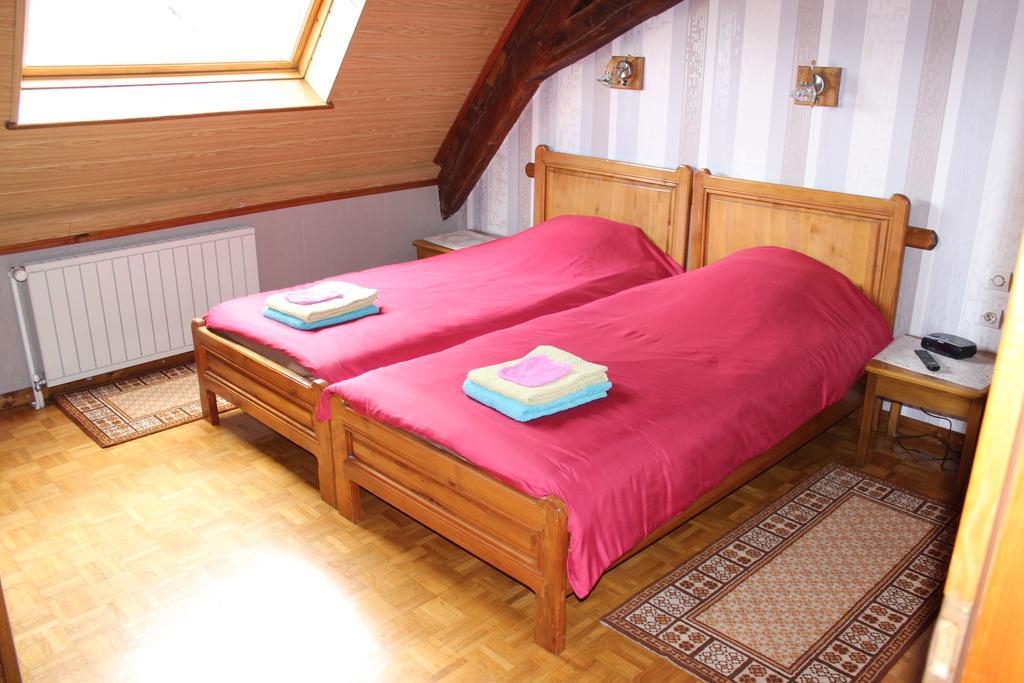 Chambres D'Hotes Au Vieux Moulin Entre Sarreguemine Et Bitche Rahling Oda fotoğraf